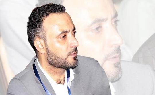 إصابة الصحفي والكاتب نبيل سبيع برصاص مسلحين ونقله للمستشفى في صنعاء