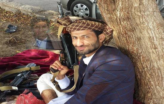 لطف القحوم.. مُنشد "ما نبالي" يقتل في إحدى جبهة المواجهات