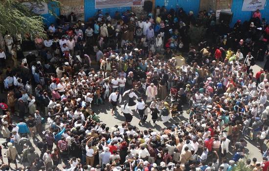 شباب ثورة 11 فبراير يحتفلون بالذكرى الخامسة في صنعاء وتعز ومأرب