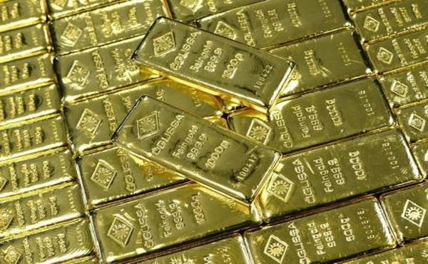 الذهب يصعد بدعم تراجع الدولار