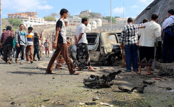 هجوم انتحاري بسيارة مفخخة قُرب منزل مدير أمن عدن