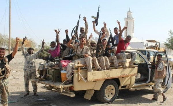 مقتل 7 جنود إثر انفجار سيارة مفخخة في زنجبار بأبين