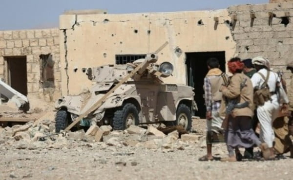 الجيش والمقاومة يسيطران على موقع للحوثيين في الجوف