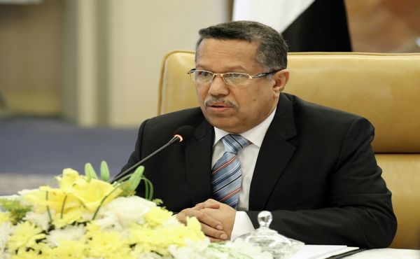 بن دغر يتعهد بمواصلة الحرب على الإرهاب