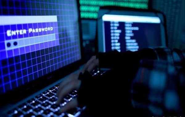 شركة أمريكية: قراصنة شبكات يستكشفون دفاعات بنوك في الشرق الأوسط
