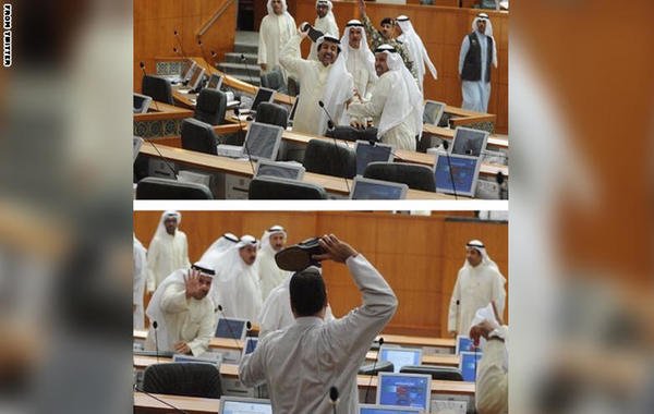 شجار ب "العقال" و"النعال" بين نواب بمجلس الأمة الكويتي (فيديو)