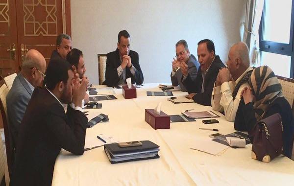 الكويت: جلسة مشاورات يمنية على مستوى رؤساء الوفود