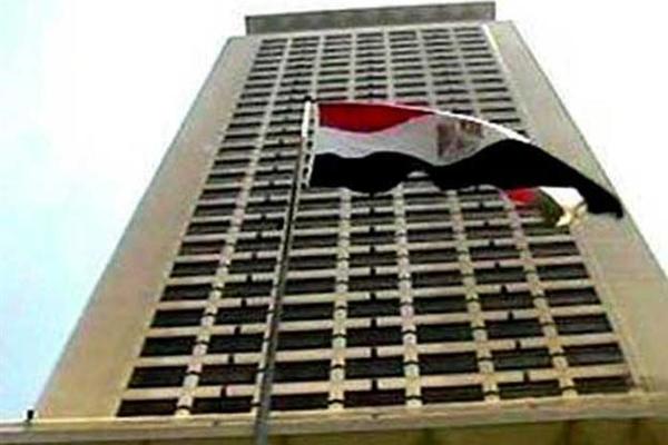 الخارجية المصرية تقول إنها تواصل مساعيها للإفراج عن 49 محتجزاً في اليمن