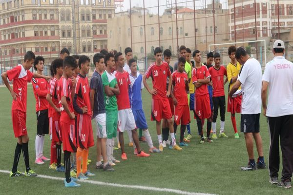 السنيني ينهي المرحلة الاخيرة من اختيار لاعبي منتخب الناشئين