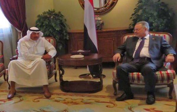 المخلافي يلتقي نائب رئيس الوزراء الكويتي