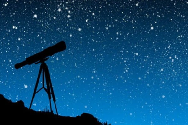 فلكي يمني: رمضان 29 يوماً وهذا موعد عيد الفطر