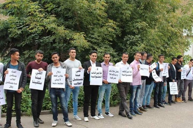 طلاب اليمن في روسيا يصعّدون للمطالبة بالمستحقات والبداية الكترونيا.. بيان