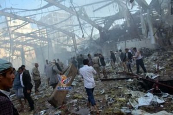 لجنة التحقيق في انتهاكات حقوق الانسان تدين استهداف الصالة الكبرى بصنعاء