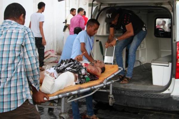 كابوس انتحاريي الطوابير في اليمن: ظاهرة دموية بلا علاج
