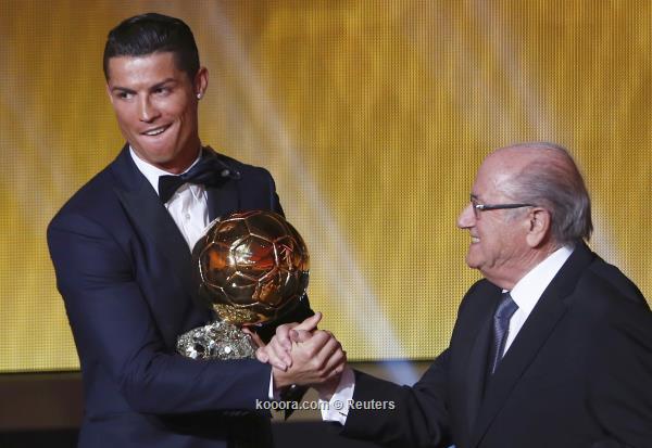 رونالدو يغيب عن حفل تسليم جائزة الكرة الذهبية 2016