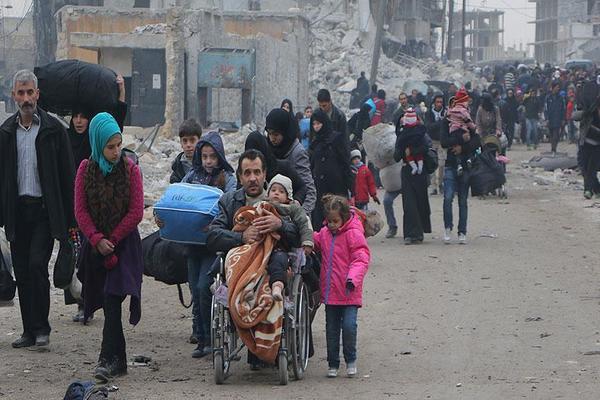 الأمم المتحدة: 400 ألف نازح من حلب السورية