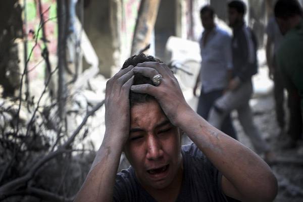 مقتل 1138 مدنياً في حلب منذ منتصف نوفمبر الماضي