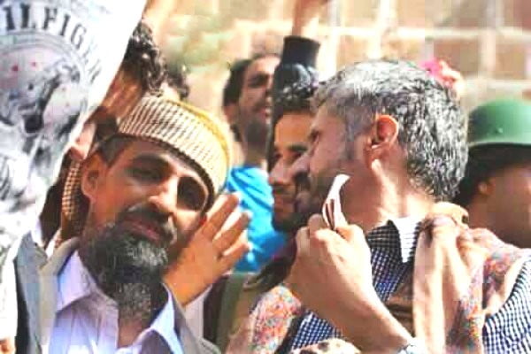 أبو العباس يعلن: قررنا المغادرة نهائياً من تعز وسنتركها لحزب الإصلاح.. بيان