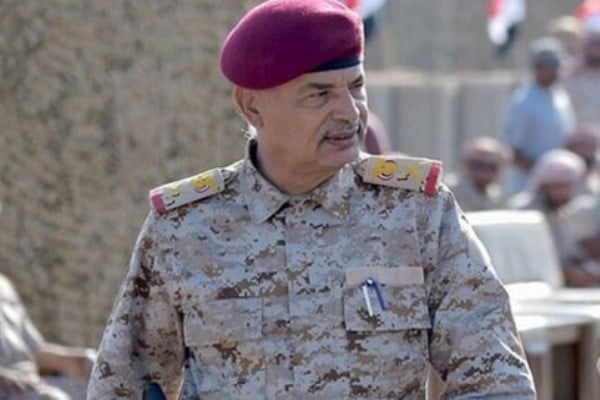 مقتل نائب رئيس هيئة الأركان بهجوم صاروخي في المخا