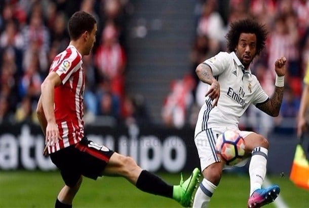 ريال مدريد يبحث عن ظهير أيسر