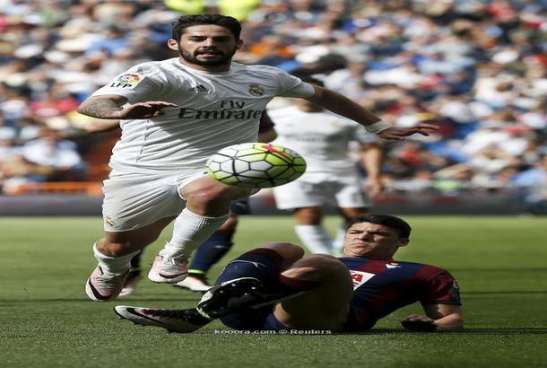 غضب في برشلونة وقلق في ريال مدريد بسبب تسريبات صفقة إيسكو