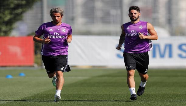 لاعب ريال مدريد: زيدان سبب عدم مشاركتي بشكل منتظم