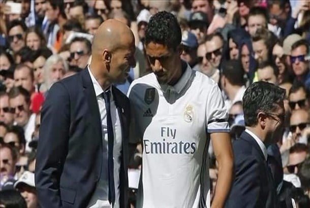 ريال مدريد يفقد فاران أمام أتلتيكو وبرشلونة