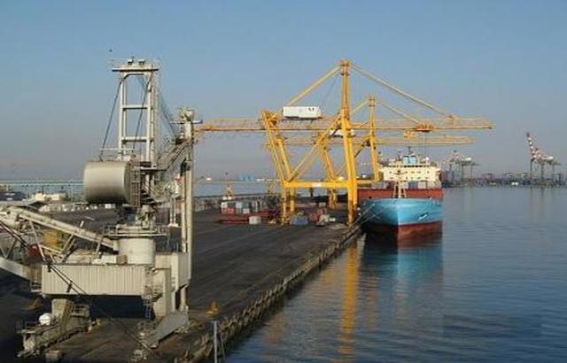 وزير النقل: الصين تقرض اليمن 500 مليون دولار لتطوير ميناء عدن