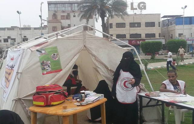 الهلال الأحمر اليمني يخصص خياماً إسعافية في شواطئ ومتنزهات الحديدة
