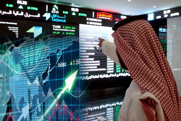 مؤشر "فوتسي" يقبل السوق الكويتي ويتحفظ على السعودي