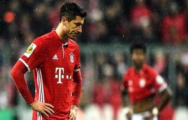 ليفاندوفسكي: الهزيمة أمام ريال مدريد لا تزال تطاردني