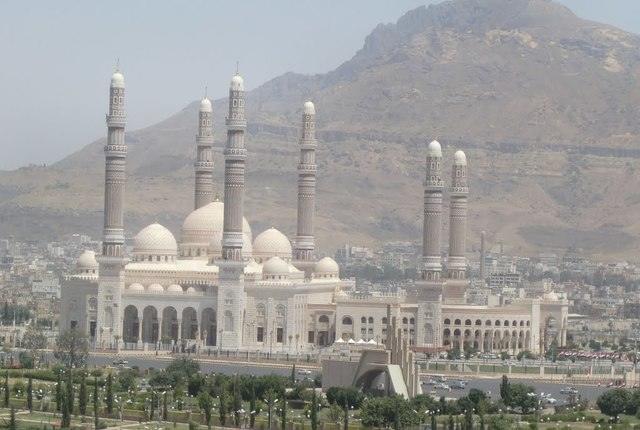 الحوثيون يقولون إنهم أفرجوا عن 209 من المعتقلين بصنعاء وعمران