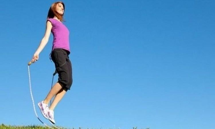 رياضة القفز بالحبل متعة تجلب الصحة واللياقة