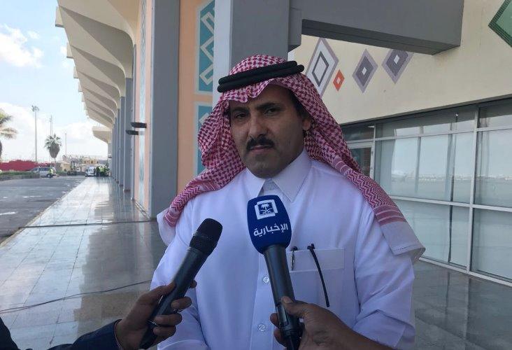 السفير السعودي يعلن عن منحة مشتقات نفطية لليمن بقيمة 60 مليون دولار شهرياً