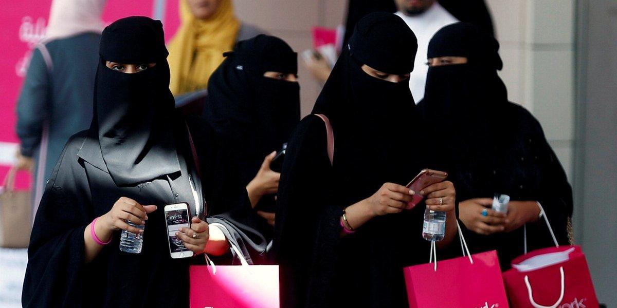 هام.. الشيخ المطلق يصدر توضيحاً جديداً حول فتوى العباءة