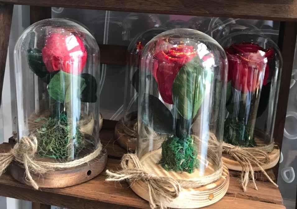 بالفيديو من الاحتفالات: عيد الحب لم يعد من المحظوارات في السعودية