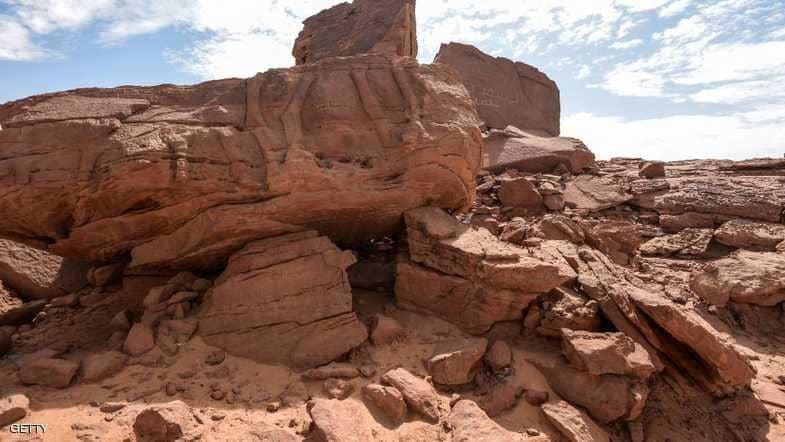العثور على عظم بشري لإنسان في السعودية عمره 88 ألف سنة