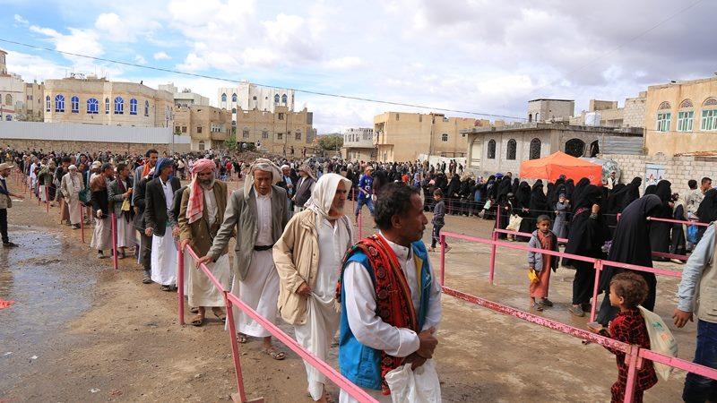 العون المباشر تدشن مشاريعها الموسمية بإفطار 105 آلاف صائم بصنعاء