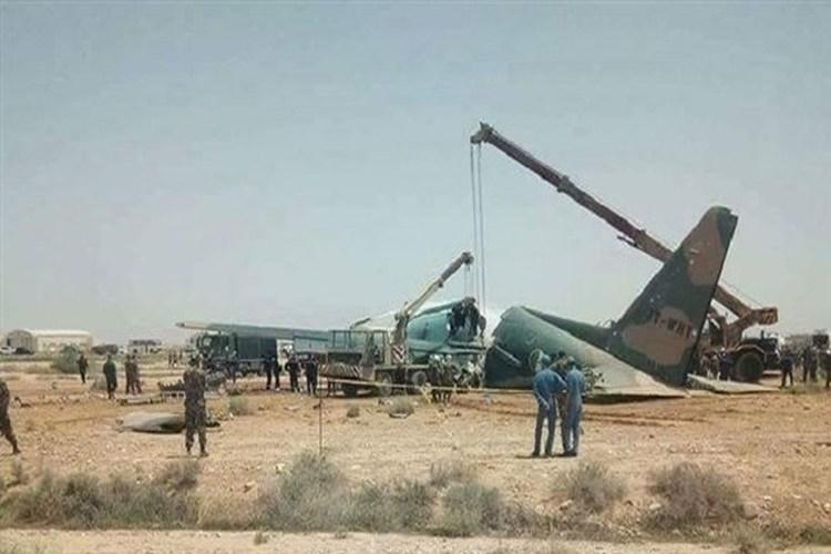الجزائر: إصابة 8 أشخاص في انحراف طائرة عسكرية.. فيديو