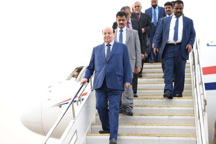 بالفيديو.. الرئيس هادي يصل القاهرة بزيارة رسمية ويلتقي السيسي