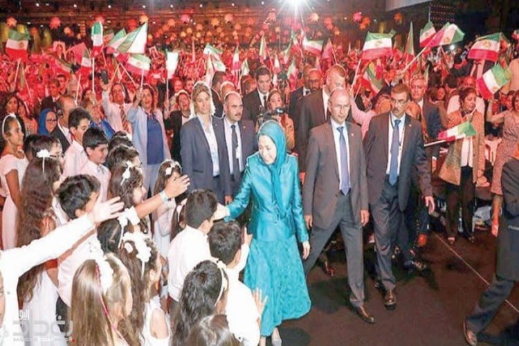 المعارضة الإيرانية تتهم النظام بالتخطيط لهحوم ضد مؤتمرها في باريس