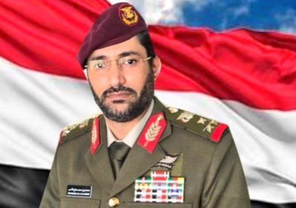 الأركان تنعي العميد محمد الأحمر في مأرب وزعيل ينفي استهداف موكب النائب