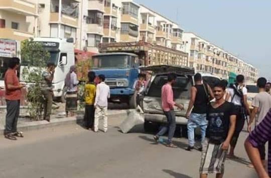 محافظ تعز أمين محمود ينجو من محاولة اغتيال في عدن