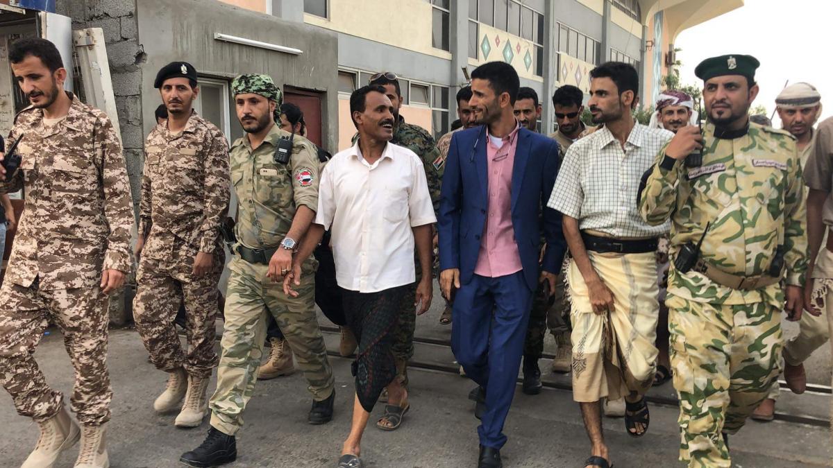 القيادي في الحزام الأمني أبو اليمامة يعود عدن قادماً من أبوظبي