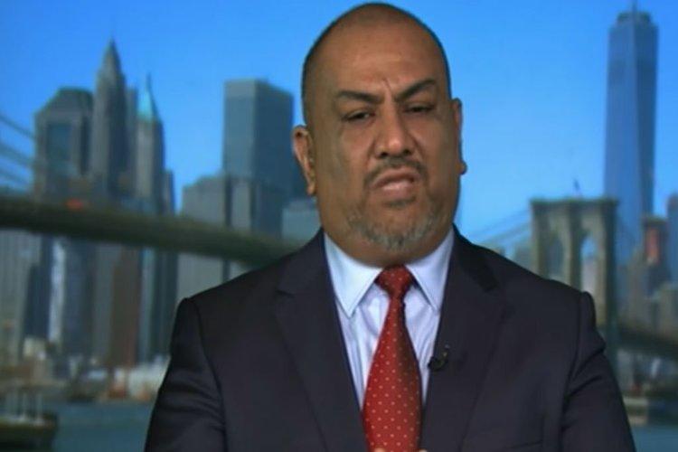 وزير الخارجية خالد اليماني يستقيل من منصبه استباقاً لقرار إقالته