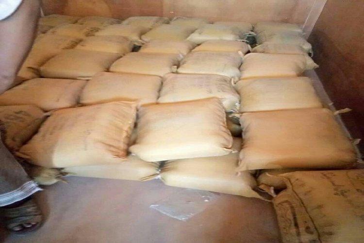 ضبط طن ونصف من الحشيش قبالة سواحل المهرة