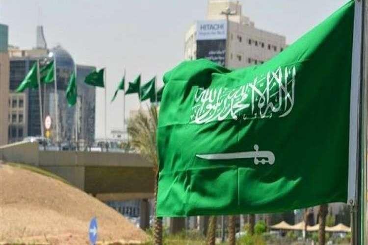 السعودية: إستدعاء السفير لدى لبنان ووقف كافة الواردات لهذه الأسباب