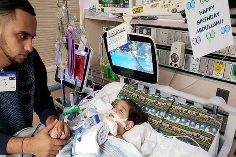 وفاة طفل يمني ناضلت أمه لرؤيته في الولايات المتحدة