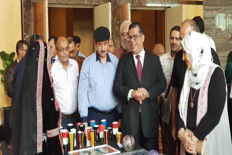 باحميد يدعو لتخفيف معاناة النازحين اليمنيين في ماليزيا