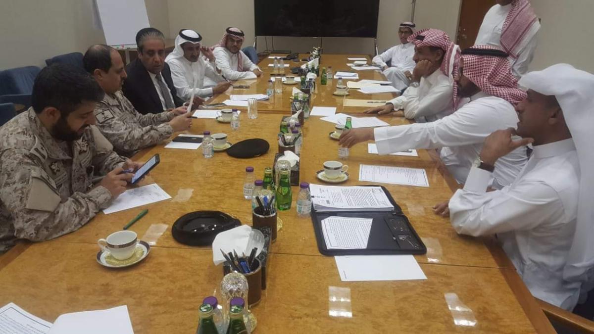 معياد يعلن اتفاقاً بتحويل دعم السعودية ورواتب التحالف عبر المركزي اليمني